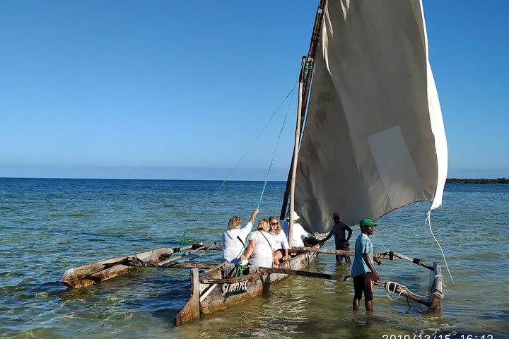 Pongwe Dhow Sailing image