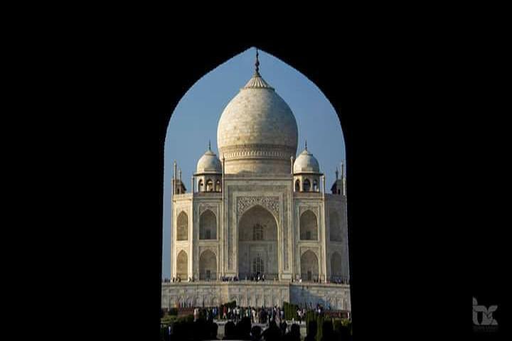 One day Mathura and Taj Mahal Tour With Lunch From New Delhi  image