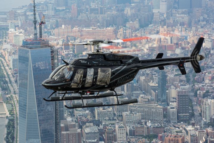 New York Helicopter Tour: Deluxe Tour image