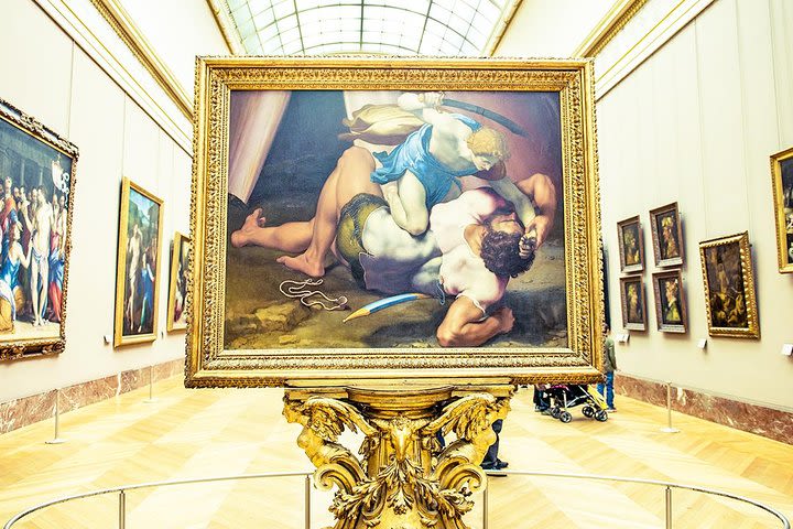 Louvre Tour for Kids & Families with Skip-the-line Tickets & Must-See Pieces image