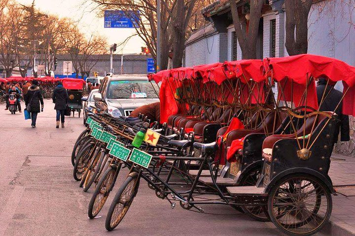 Beijing Day Tour: Hutong, Lama Temple, and Jingshan Park image