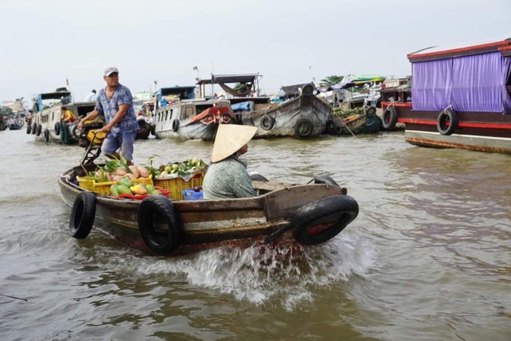 Cai Rang Floating Market & River Way To Vinh Long - Day Tour image