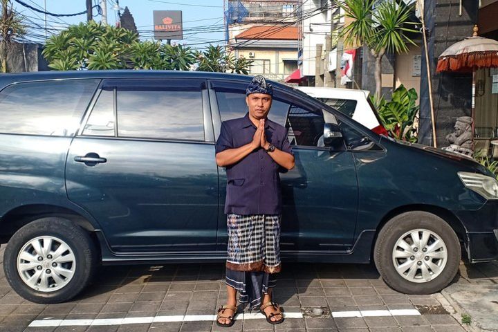 Bali Car Hire / Bali Rent Car with Driver in Bali, Ubud (Half Day / Full Day) image