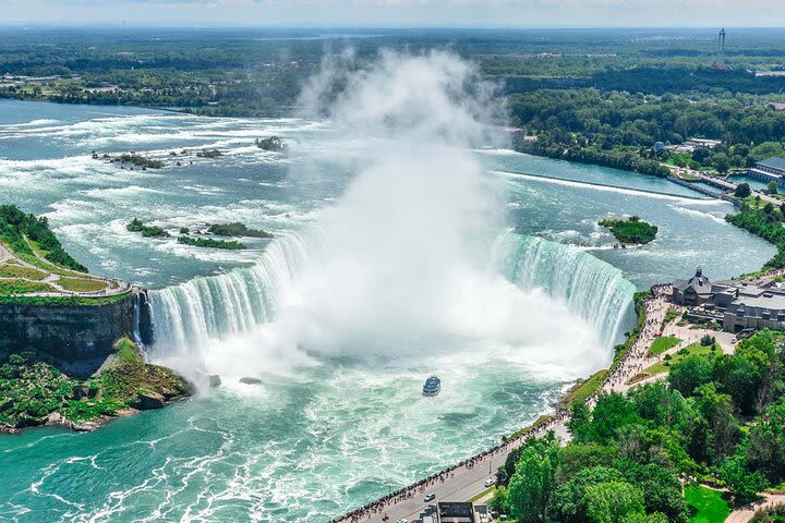 Private Tour: Niagara Falls Sightseeing from US Side image