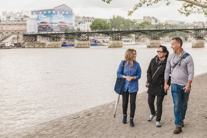 Medieval Quarter Tour with Sainte-Chapelle & Notre-Dame image