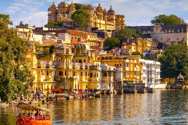 Golden Triangle Tour with Khajuraho and Varanasi (5 Star Hotel) image