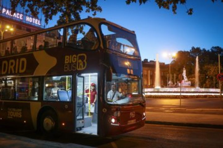 Madrid Night Tour: 70-Minute Panoramic Open-Top Bus Tour image