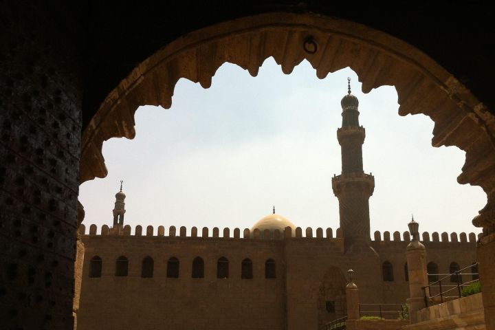 Cairo's Alabaster Mosque & Hanging Church Tour image