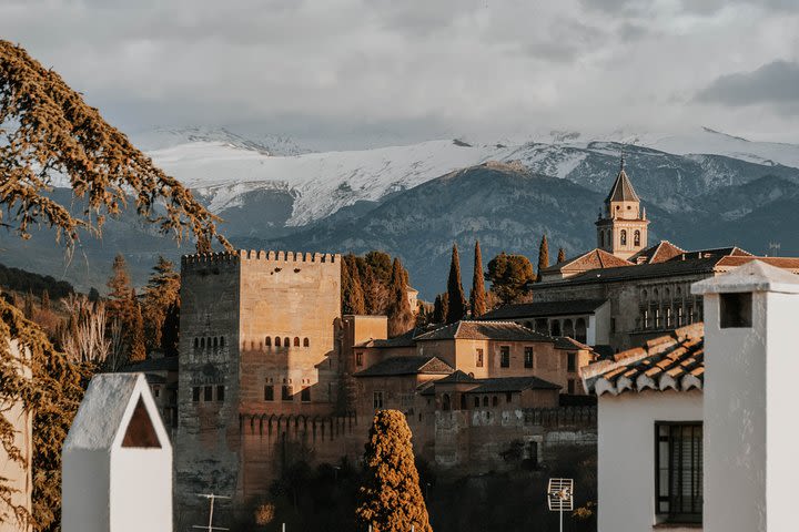 Granada Top Attractions: City Centre, Albaicin, Best Alhambra Views image