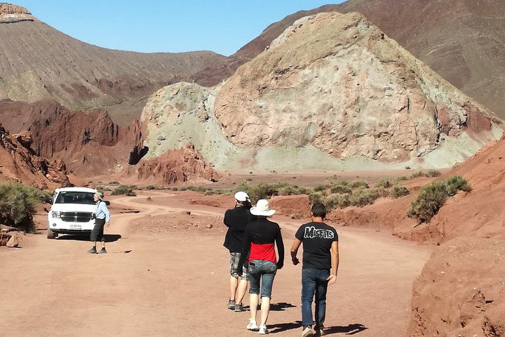 Valle del Arcoiris Tour image