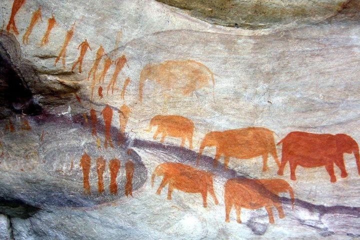 Giants Cave Paintings & Mandela Capture Site Tour image