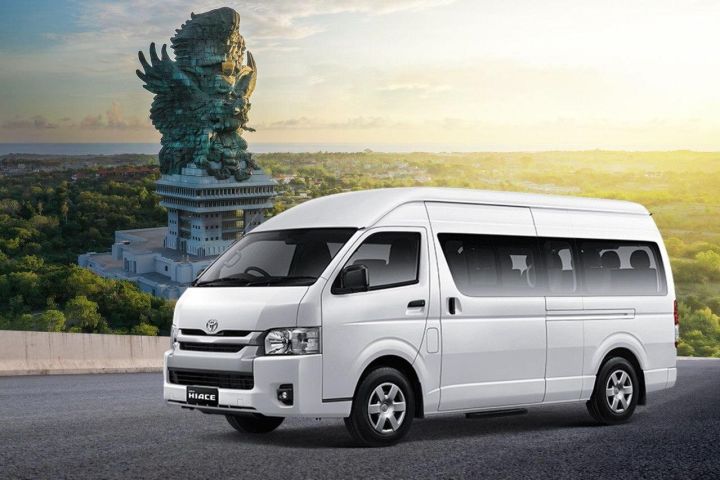 Private Minibus Charter in Bali for Groups up to 15 image