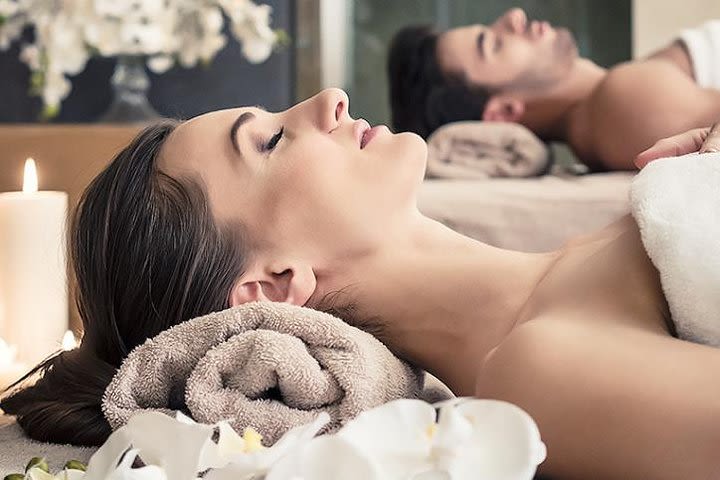 One hour Full Body relaxation Massage Session & Transfer Jacuzzi Sauna-Hurghada image