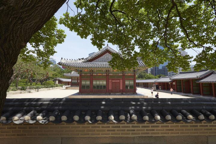 Seoul Iconic Attractions Guided Tour image