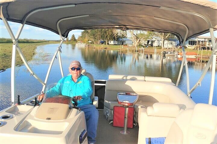 Private Pontoon Fishing Charter on Lake Tohopekaliga in Florida (4 or 6-Hours) image