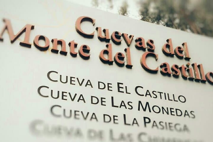 El Castillo & Las Monedas Caves And The Pasiego Valleys image