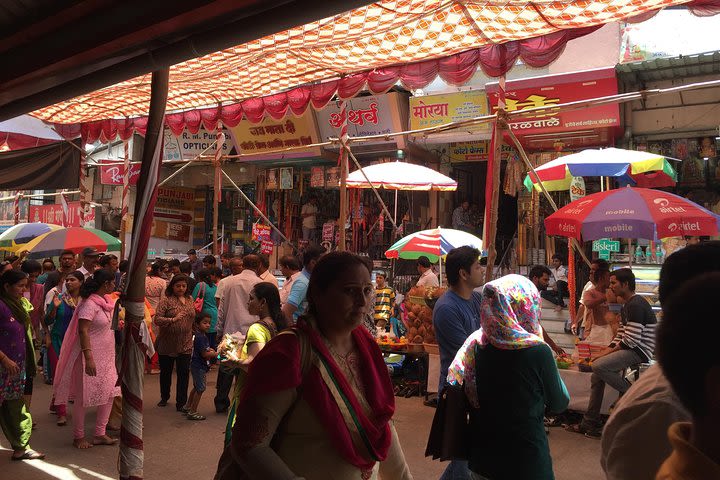 Vibrant Markets of Varanasi (2 Hours Guided Walking Tour) image