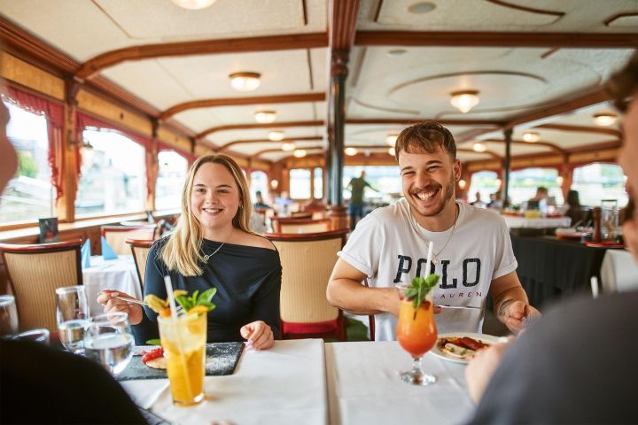 Budapest Bottomless Brunch Cruise image