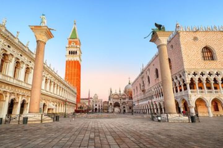 Venice Super Saver: Skip-the-Line Doge's Palace and St Mark’s Basilica Tours plus Venice Walking Tour image