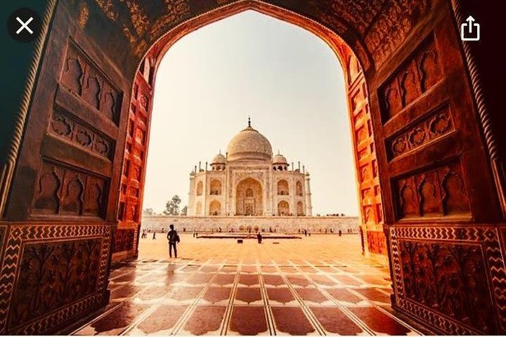 Private Agra Full Day Tour from Jaipur  image