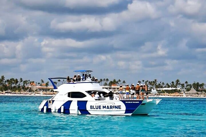 Small Group Snorkeling and Boat Tour in Punta Cana with Fresh Seafood image
