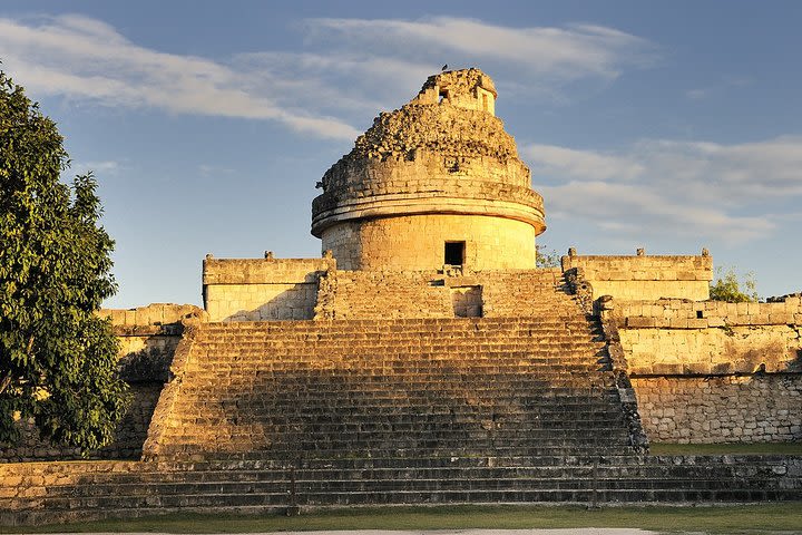 Chichen Itza Cenote Hubiku and Ekbalam Private Tour  image