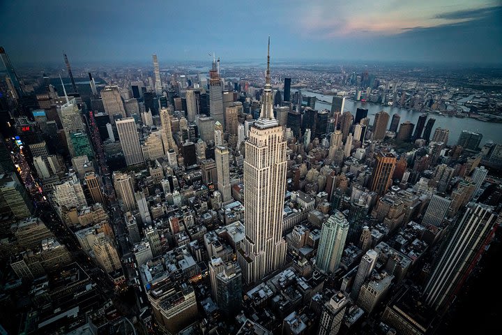 Private New York City Helicopter Tour from Westchester (3-5 People) image