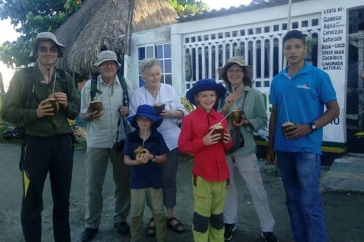 Let's live the experience of fisherman in the Mangroves and mud bath in Totumo image