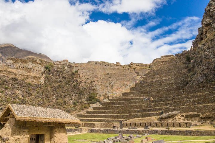 Private Ollantaytambo, Pisac Ruins Tour with Farm Visit, Gourmet Picnic Lunch image