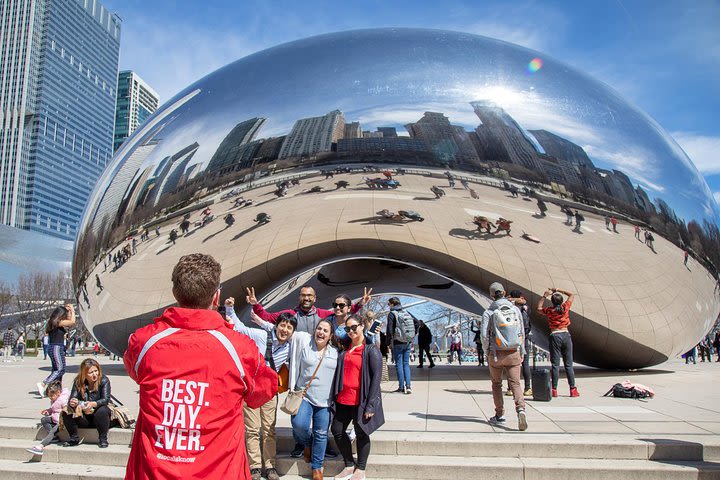 Chicago in a Day: Food, History and Architecture Walking Tour image