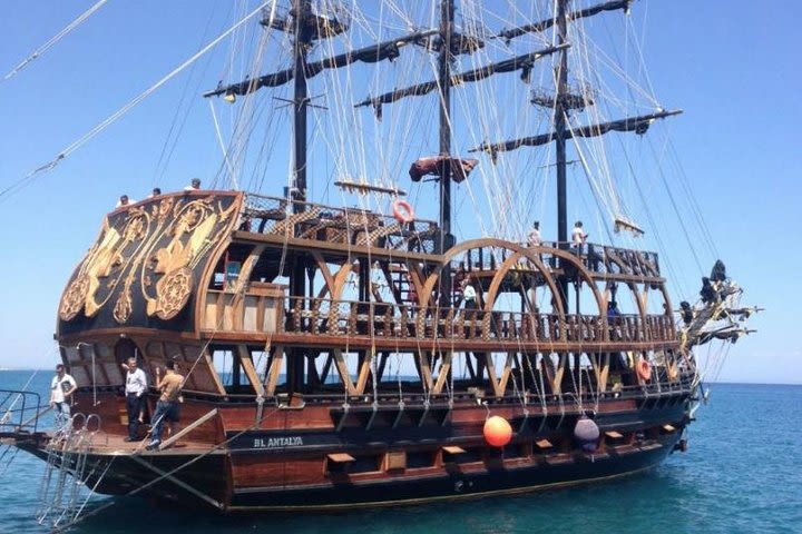 Antalya kemer pirate boat tour image