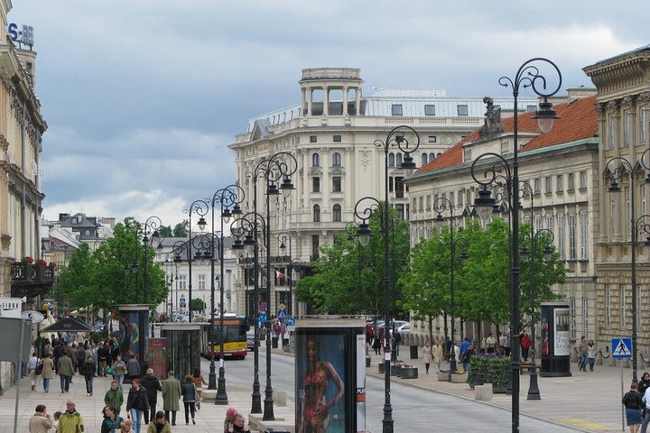 Walk through the Warsaw Old and New Town: like Phoenix from the ashes image