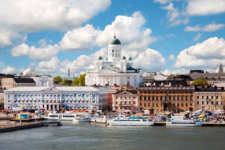 Helsinki Walking Tour: The Most Popular Spots image