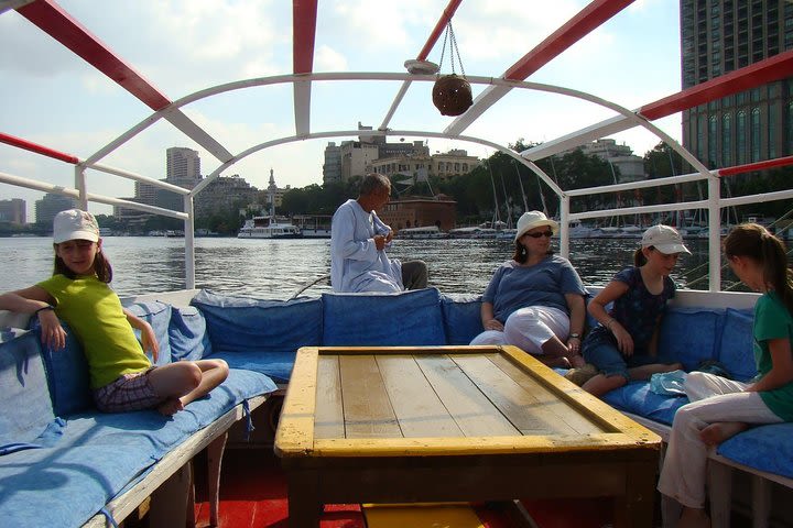 Half Day Tour to Giza Pyramids & 1 Hour Felucca Ride image