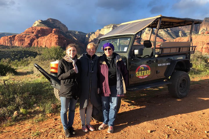 The Outlaw Trail Jeep Tour of Sedona image