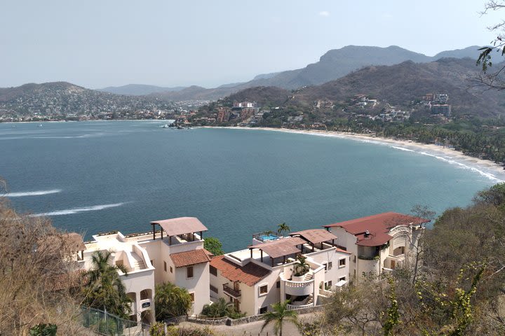 Guided City Tour to Ixtapa and Zihuatanejo image