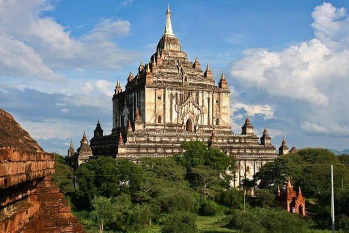 Bagan Group Full Day Sightseeing Tour with Lunch image