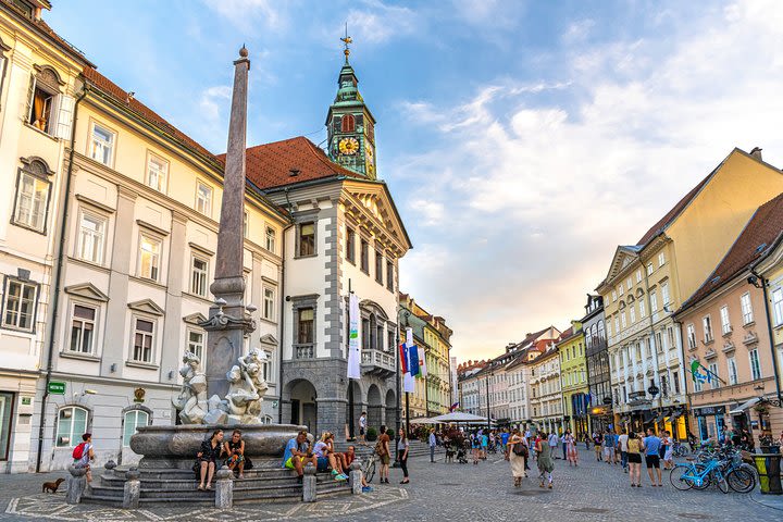 Ljubljana City Walk and Boat Cruise along the Ljubljanica image