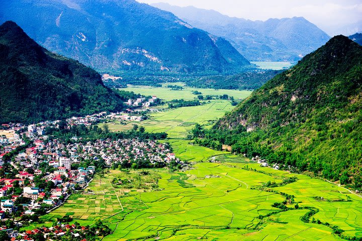Mai Chau full day tour and free city tour from Đống Đa  image