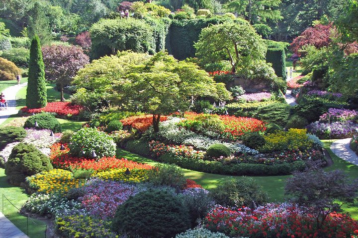 2-day Victoria and Butchart Gardens Tour with Overnight at The Fairmont Empress image