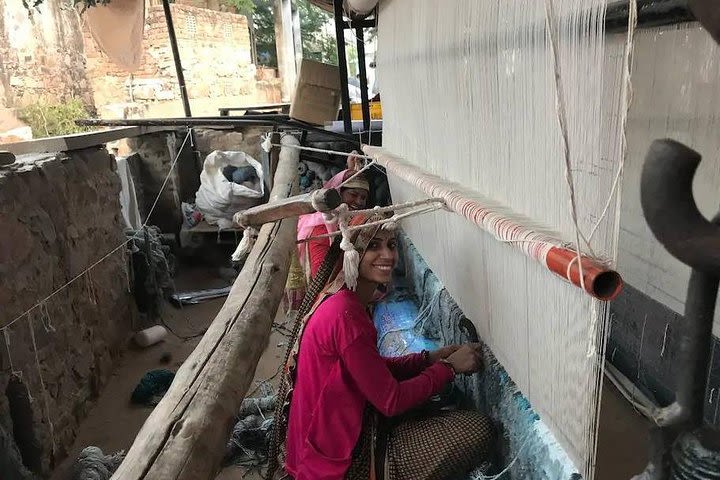 Jaipur Rugs Hand Weaving and Carpet Making Experience Hand-loom Tour image