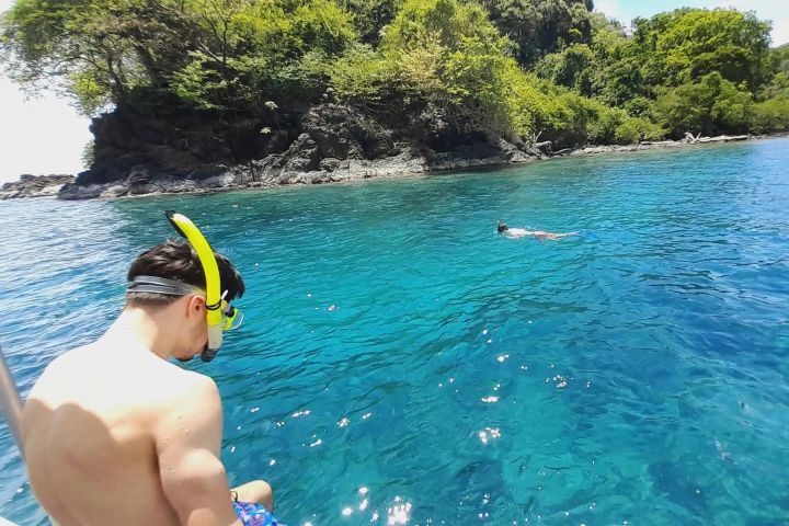 Snorkeling and Kayak Adventures in Portobelo beach image