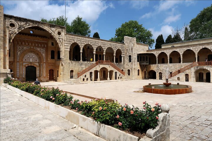 Full-Day Private Tour to Beiteddine, Deir El Qamar and Moussa Castle  image