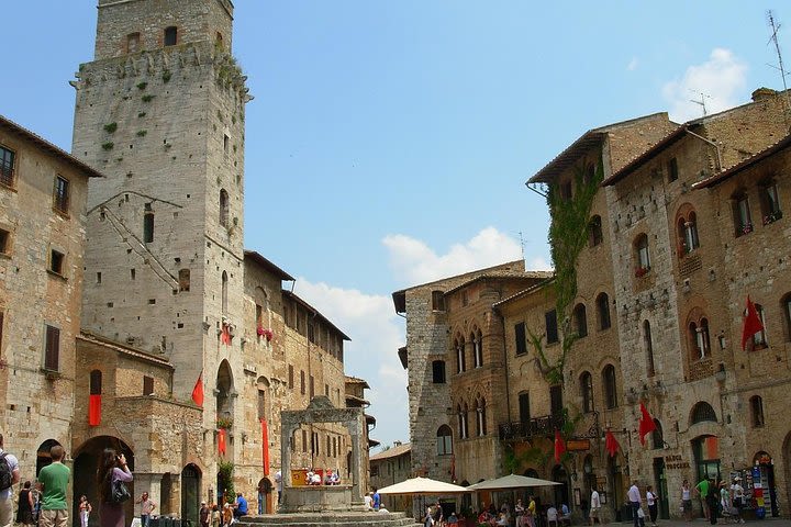 San Gimignano and Volterra Tour image