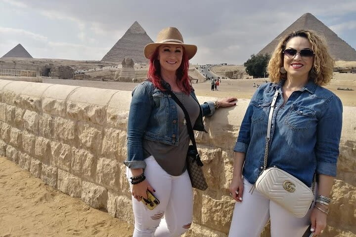 private day tour Giza pyramids and Sphinx from Cairo Giza hotels image