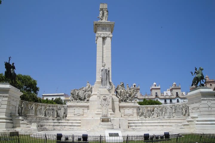 Private Tour around Cadiz including Torre Tavira image