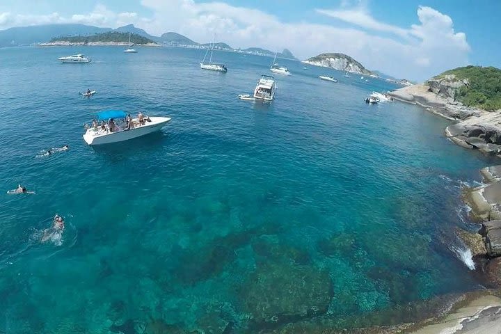 Private Speedboat Tour Up to 8 people to the Cagarras Islands image