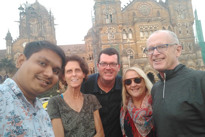 Private Full Day Mumbai Sightseeing Tour With Local Train Ride Adventure image