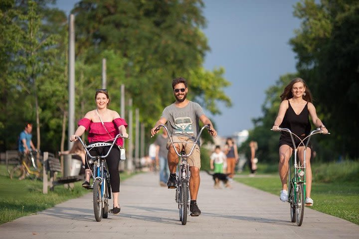 Vintage Bike Tour: Be a local in the hood of Belgrade! image