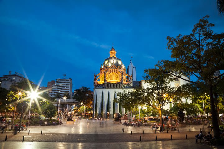 Nigth Tour in Medellín image